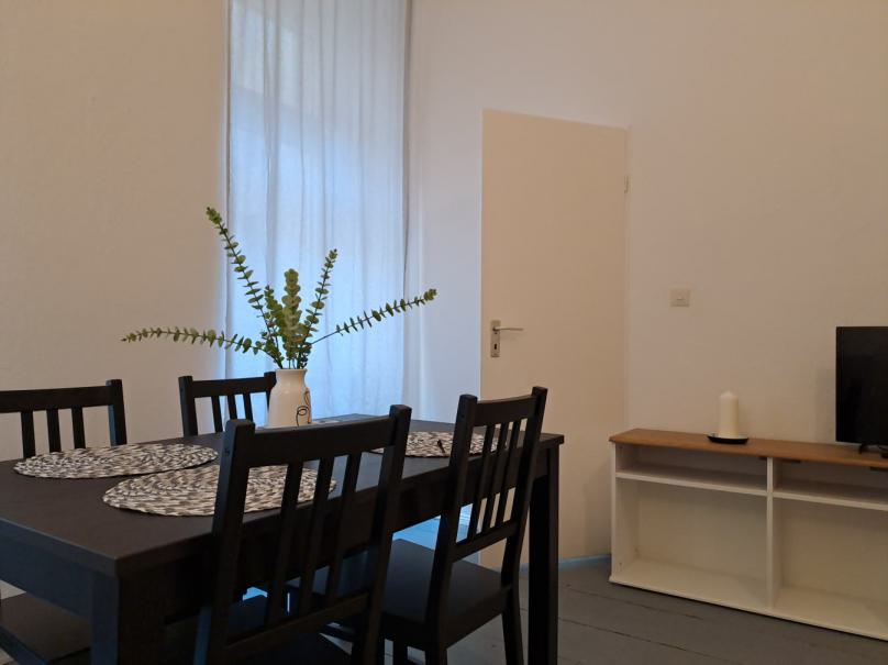 1 room furnished flat in the trendy Bergmannstr.